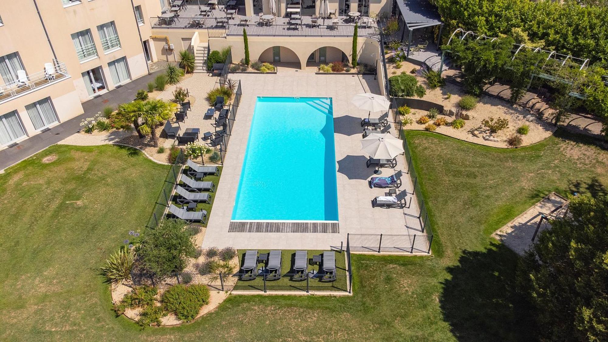 Logis Hotel Restaurant Aloe Les Herbiers Zewnętrze zdjęcie