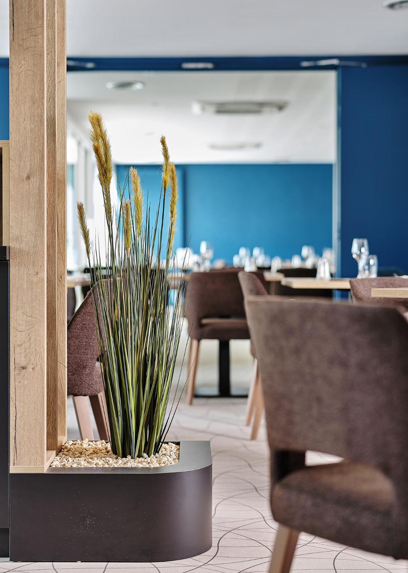 Logis Hotel Restaurant Aloe Les Herbiers Zewnętrze zdjęcie